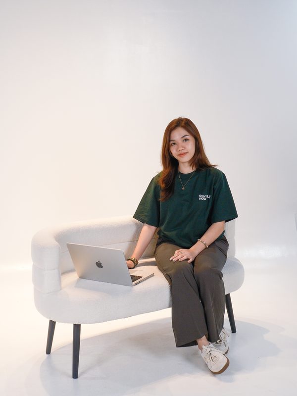 Nikka — Graphic Designer